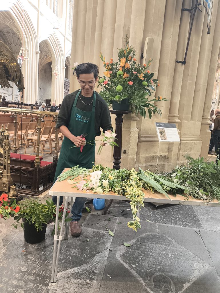 Volunteering in Bath Abbey